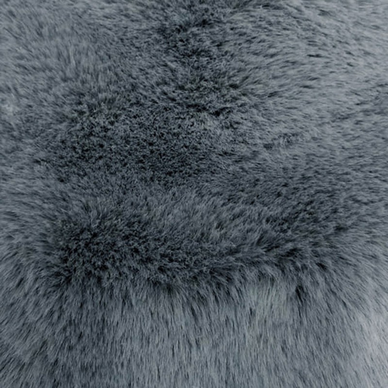 Fausse fourrure effet doudou gris foncé très tendance pour la confection de manteaux. Fausse fourrure effet doudou gris foncé très tendance pour la confection de manteaux.