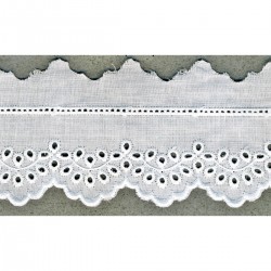 Broderie anglaise 50 mm - blanc